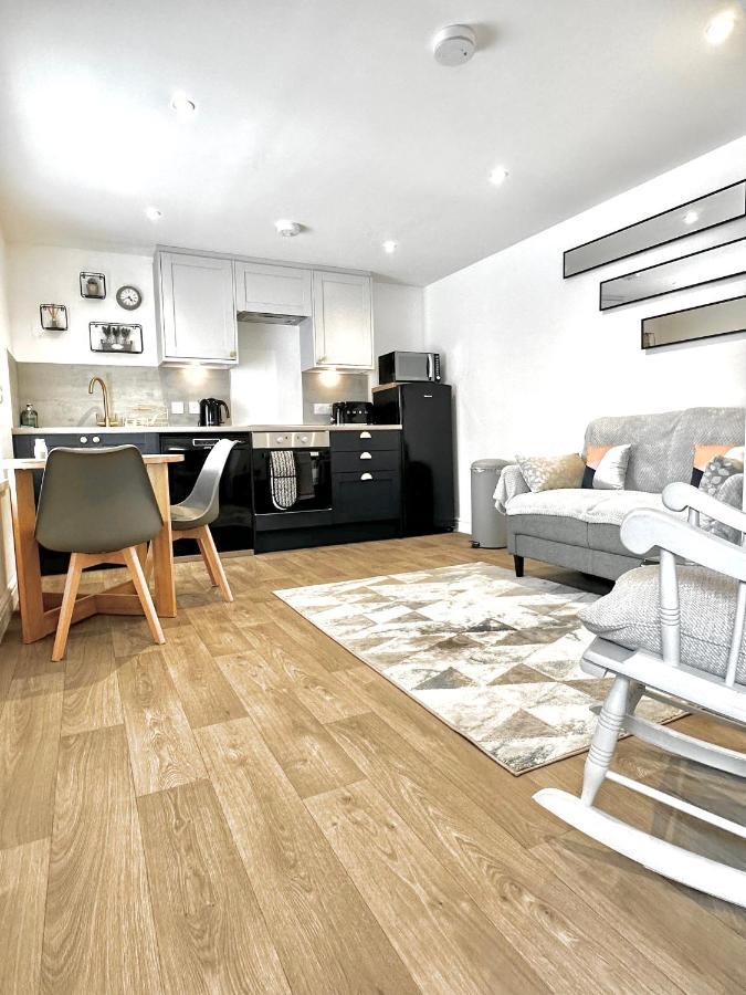 Central, Stylish - 2 Bed Property, The Stable @ Warrenfield, Free Wifi & Parking Orkney Luaran gambar